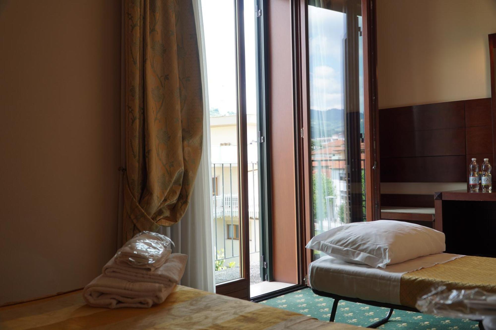 Hotel President Montecatini Terme Kültér fotó
